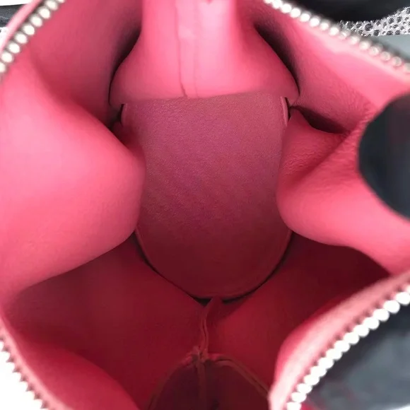 Loewe Elephant Mini Crossbody Bag Pink Leather Sculptural Icon - Picture 8 of 9